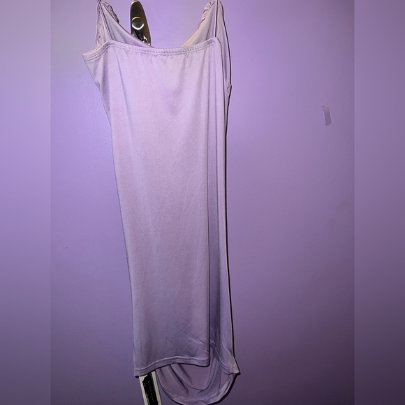 Lavender dress with spaghetti straps, lots of stretch - Picture 2 of 3